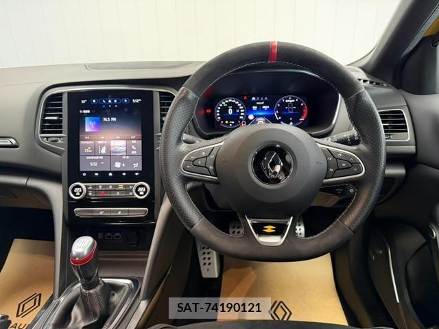 Renault MEGANE 2023-09 7619555-11