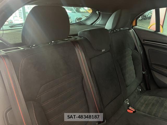Renault MEGANE 2023-07 7619556-4