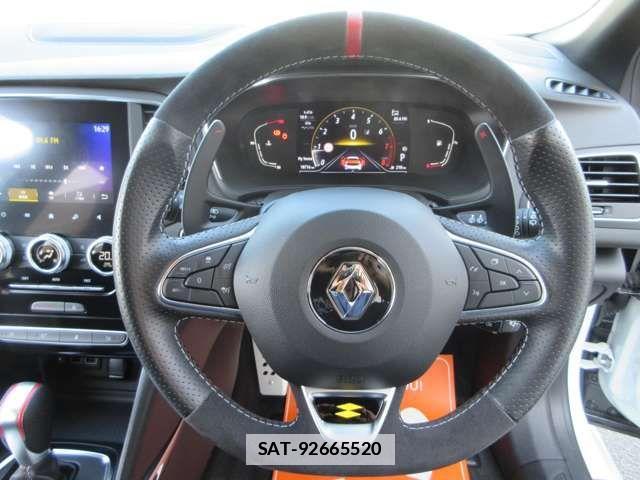 Renault MEGANE 2023-08 7727900-13