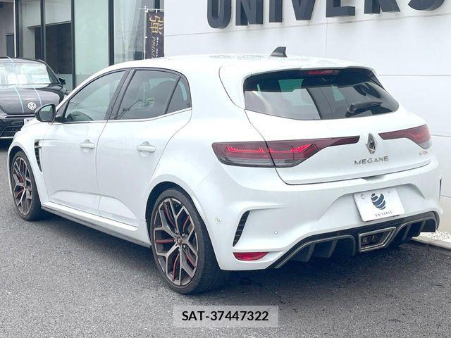 Renault MEGANE 2023-08 7788731-17