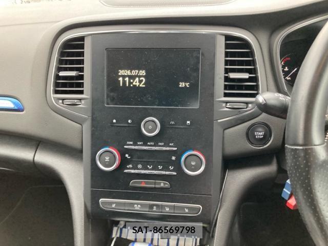 Renault MEGANE 2020-09 7903310-16