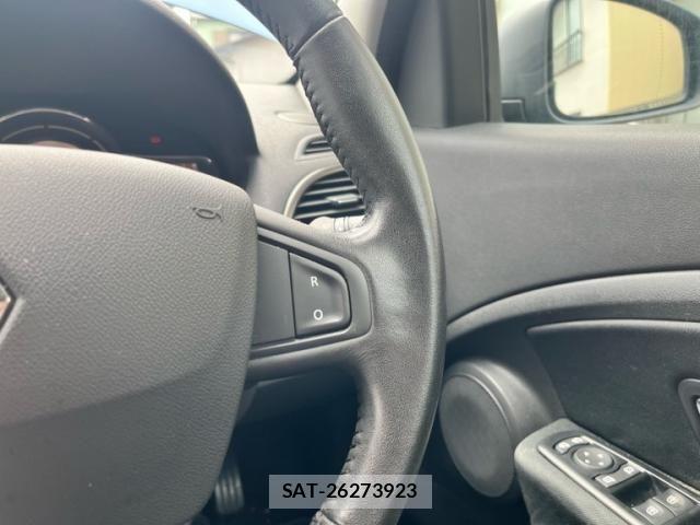 Renault MEGANE 2015-11 7963563-10