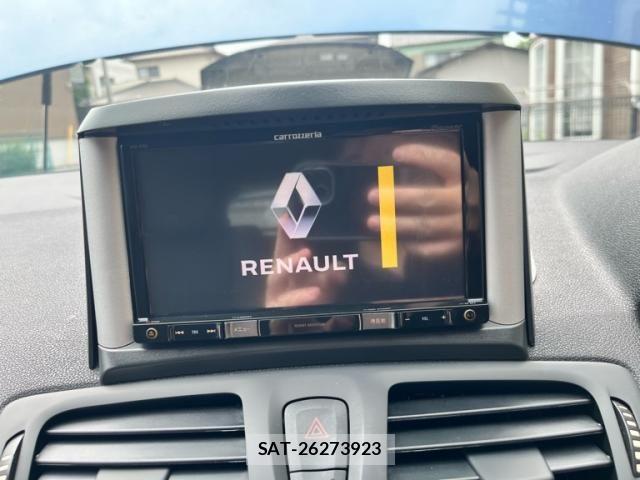 Renault MEGANE 2015-11 7963563-4