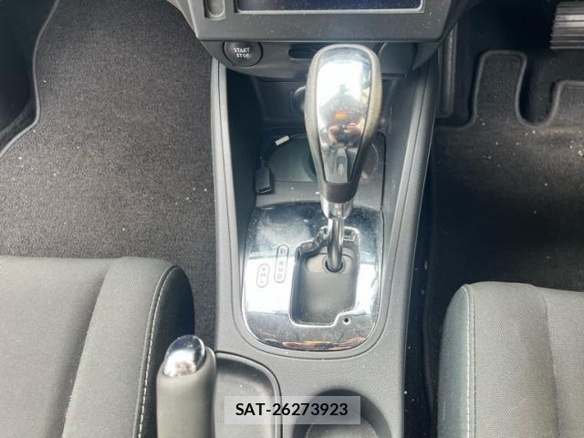 Renault MEGANE 2015-11 7963563-6
