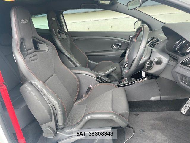 Renault MEGANE 2015-09 7980834-10
