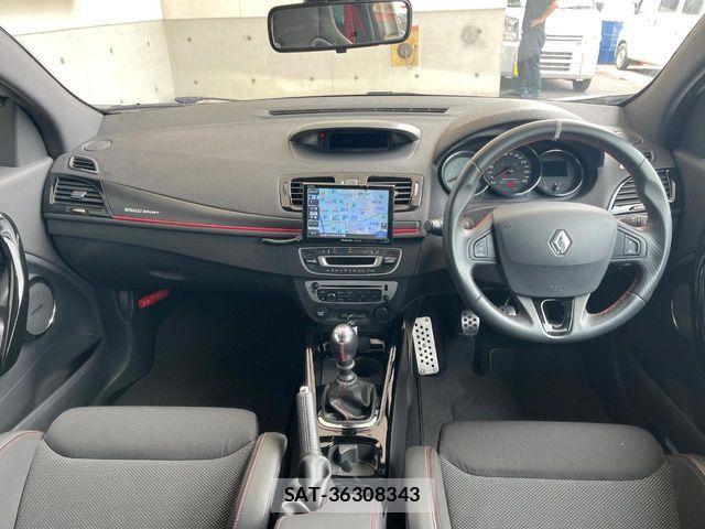 Renault MEGANE 2015-09 7980834-1