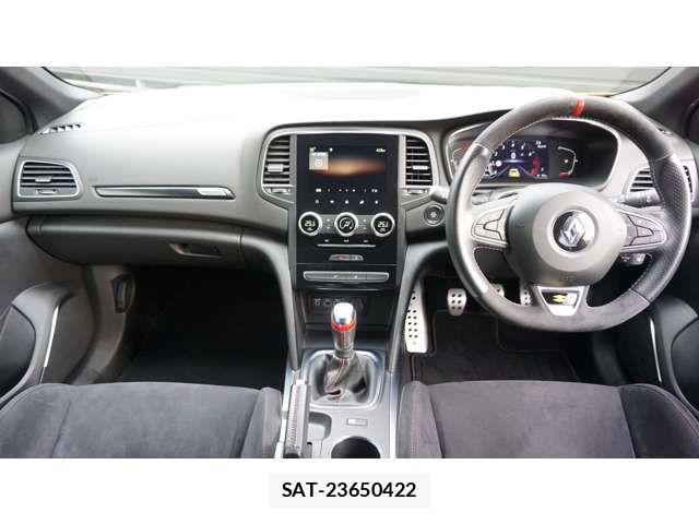 Renault MEGANE 2023-01 8037921-17