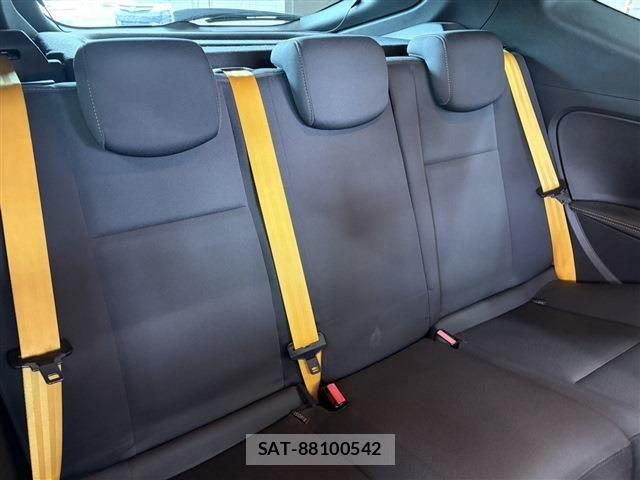 Renault MEGANE 2012-03 8101579-17