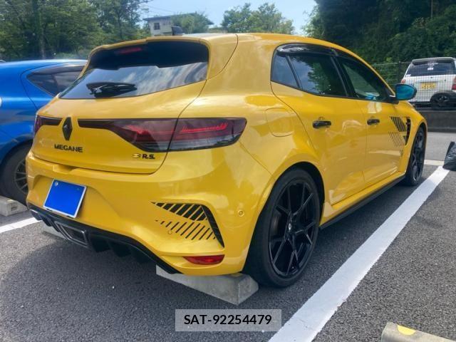 Renault MEGANE 2024-05 8101572-4