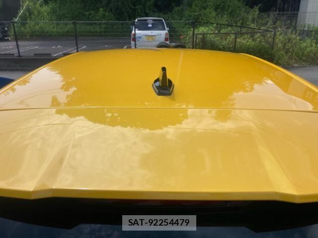 Renault MEGANE 2024-05 8101572-5