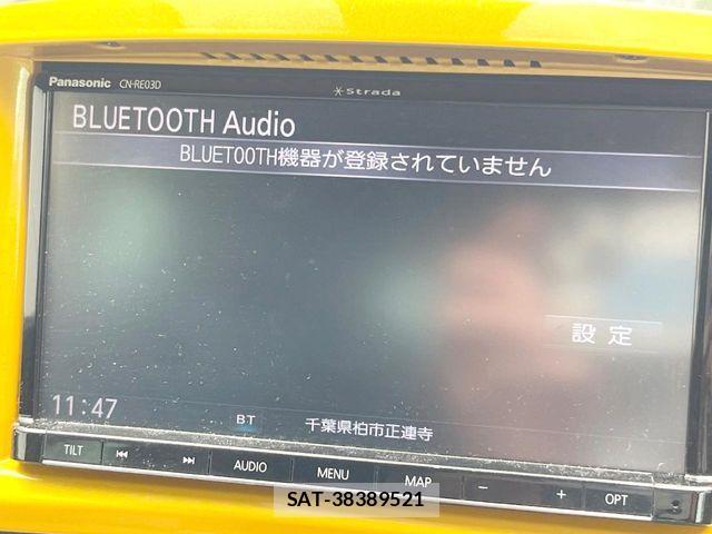 Renault MEGANE 2017-04 8132084-5