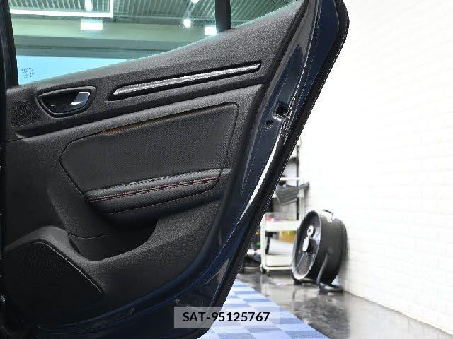 Renault MEGANE 2020-02 8132083-22