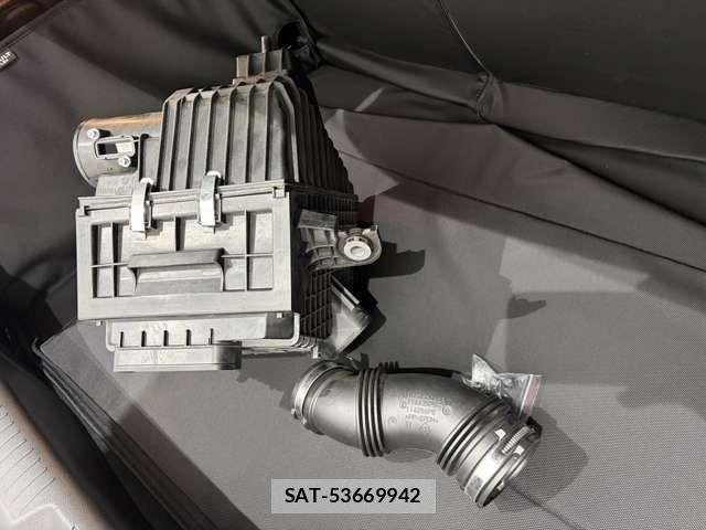 Renault MEGANE 2024-01 8209866-14