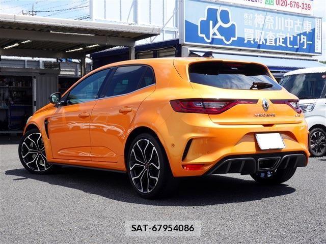 Renault MEGANE 2020-02 8337636-3