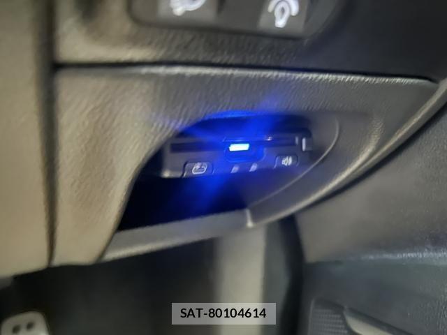 Renault MEGANE 2023-09 8355489-9