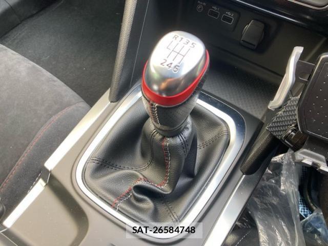 Renault MEGANE 2022-12 8368345-21