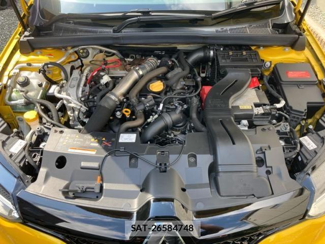 Renault MEGANE 2022-12 8368345-8