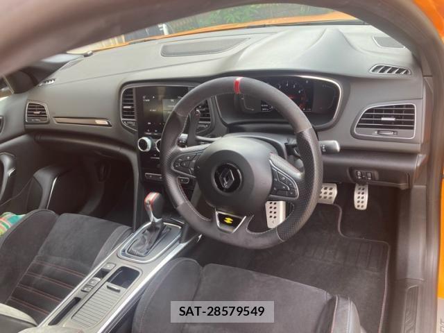 Renault MEGANE 2022-09 8414696-10