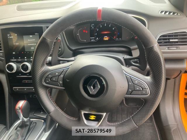 Renault MEGANE 2022-09 8414696-13