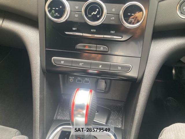 Renault MEGANE 2022-09 8414696-20