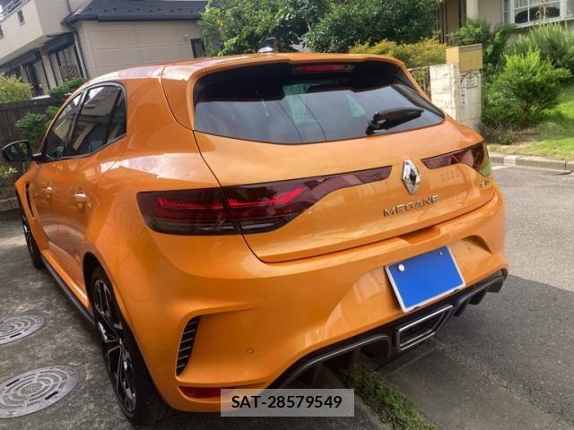 Renault MEGANE 2022-09 8414696-8