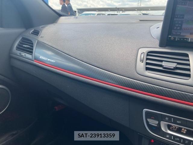 Renault MEGANE 2015-08 8458316-26