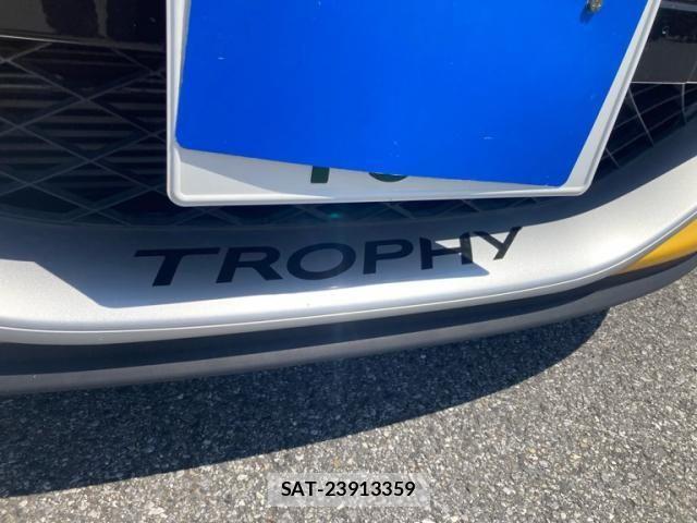 Renault MEGANE 2015-08 8458316-3