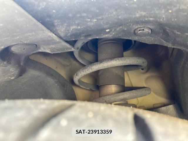 Renault MEGANE 2015-08 8458316-4