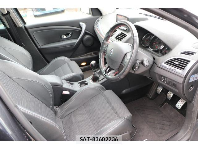 Renault MEGANE 2015-06 8527022-13