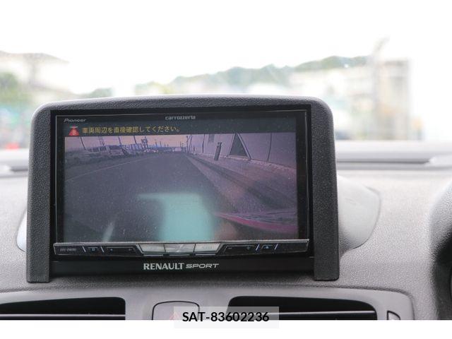 Renault MEGANE 2015-06 8527022-5