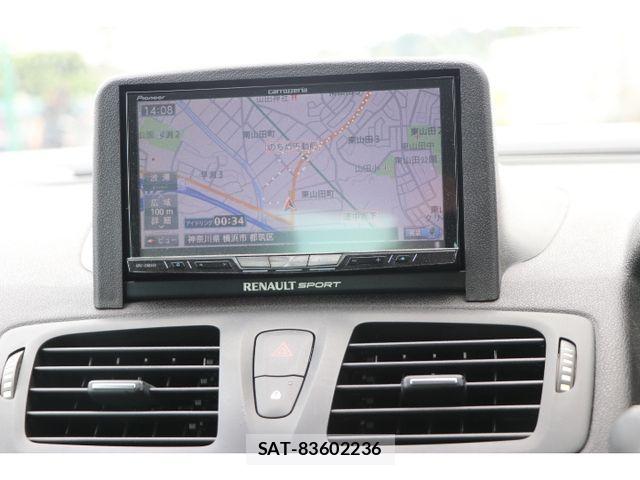Renault MEGANE 2015-06 8527022-6