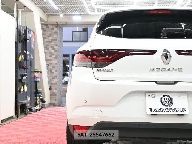 Renault MEGANE 2022-05 8628656-15