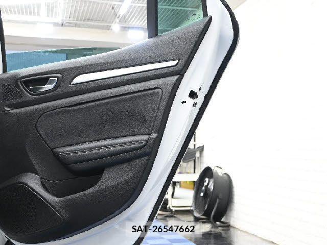 Renault MEGANE 2022-05 8628656-22