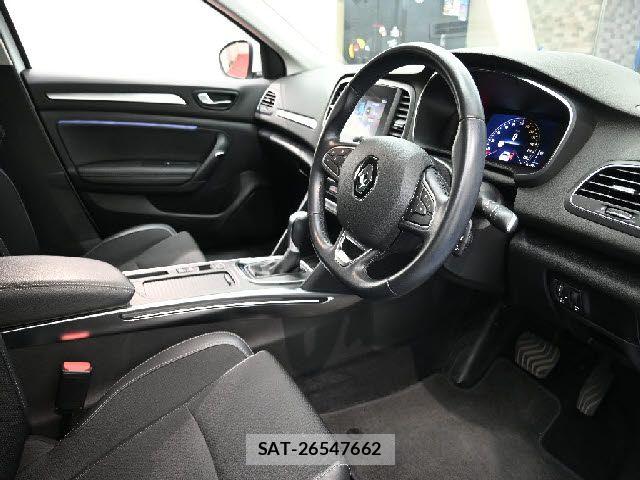 Renault MEGANE 2022-05 8628656-3
