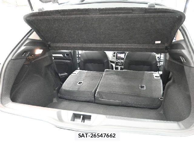 Renault MEGANE 2022-05 8628656-7