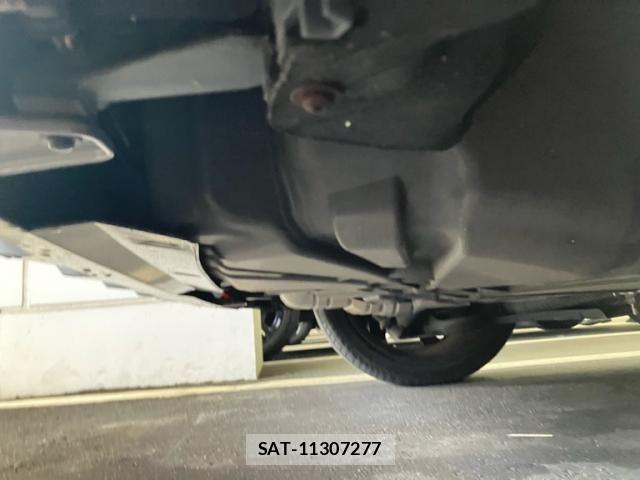Renault MEGANE 2018-08 8781844-20