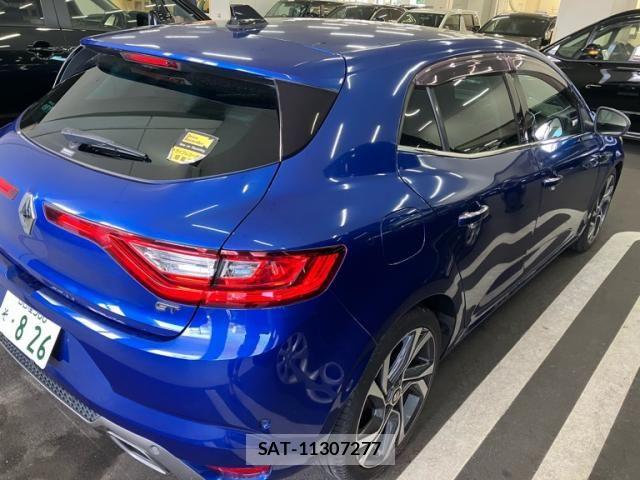 Renault MEGANE 2018-08 8781844-3