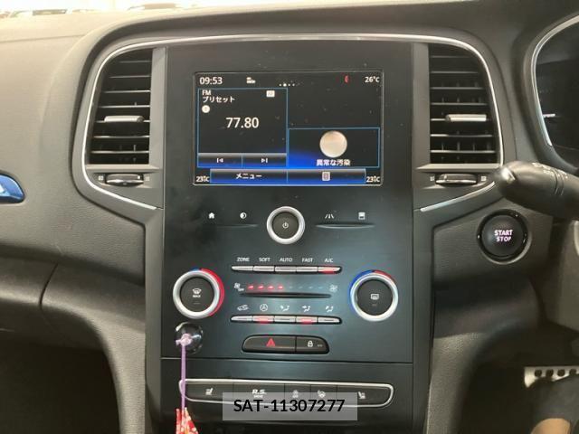 Renault MEGANE 2018-08 8781844-8