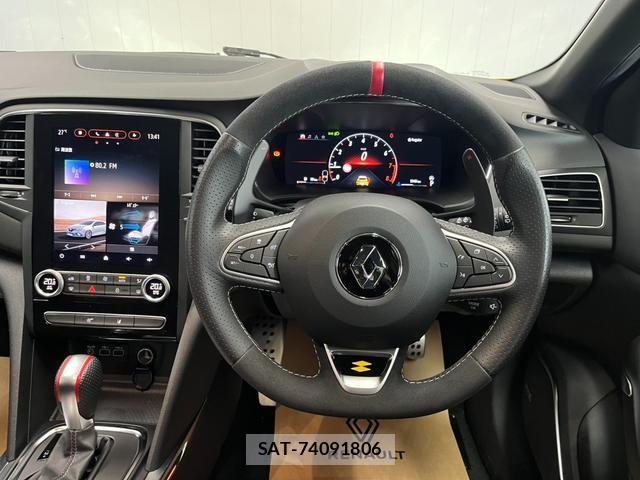 Renault MEGANE 2023-09 8831319-10