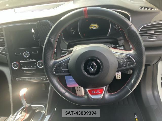 Renault MEGANE 2018-10 8871951-16