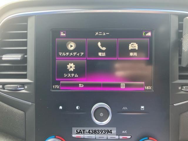 Renault MEGANE 2018-10 8871951-24