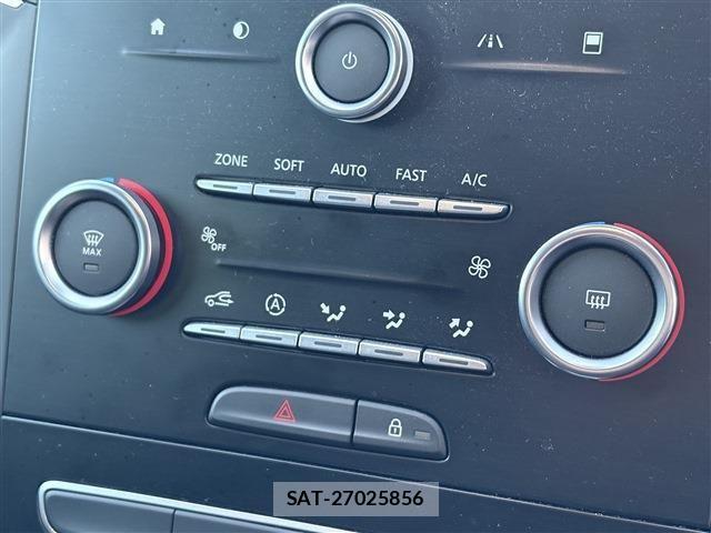 Renault MEGANE 2019-01 6614450-17