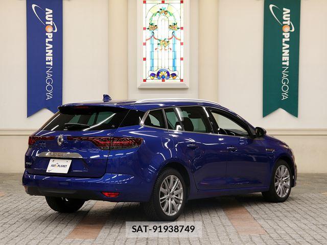 Renault MEGANE 2023-07 7457310-2