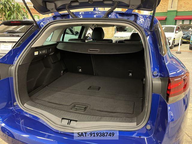 Renault MEGANE 2023-07 7457310-5