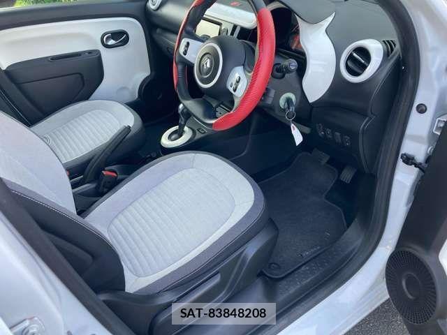 Renault TWINGO 2021-02 1141832-10