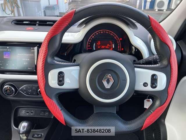 Renault TWINGO 2021-02 1141832-14