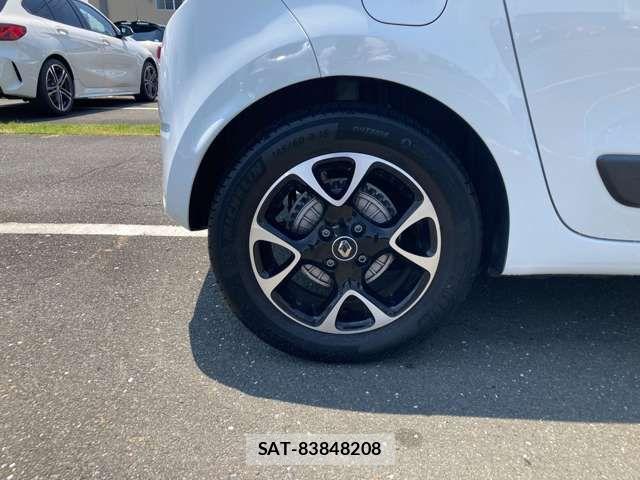 Renault TWINGO 2021-02 1141832-18