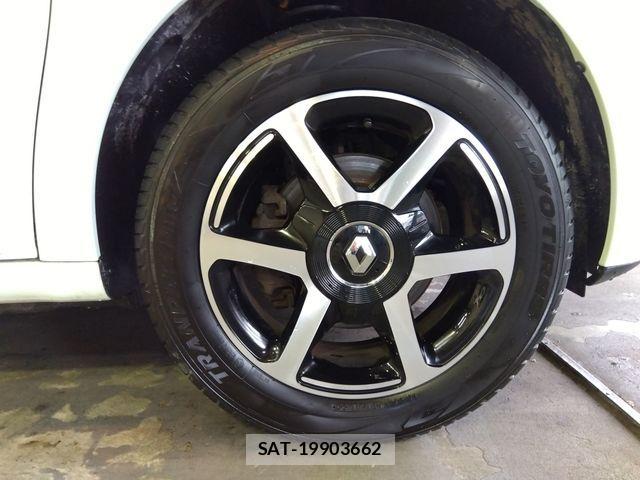 Renault TWINGO 2019-03 1173440-16