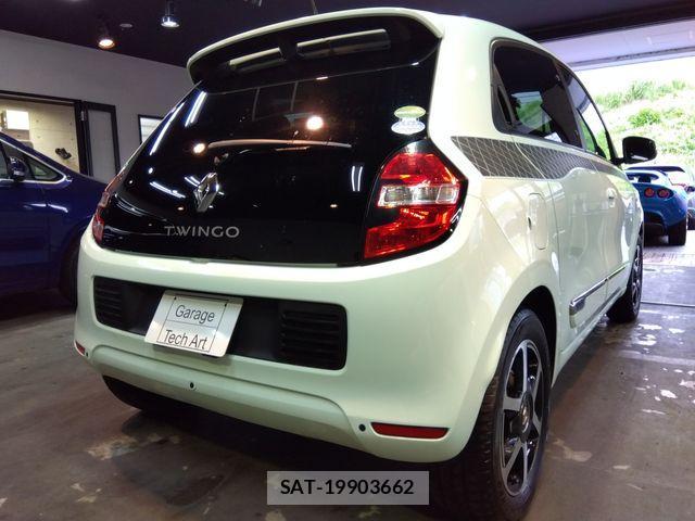 Renault TWINGO 2019-03 1173440-7