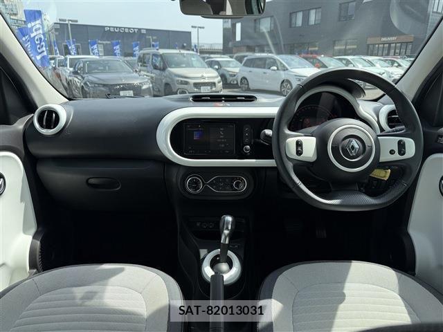 Renault TWINGO 2021-05 1314959-14
